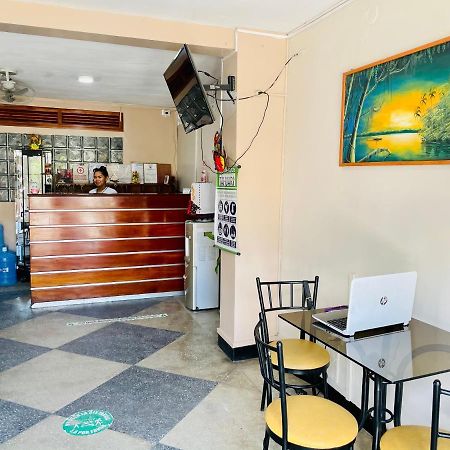 Alojamiento Tahuari Iquitos Ngoại thất bức ảnh