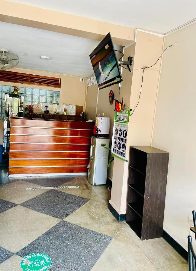 Alojamiento Tahuari Iquitos Ngoại thất bức ảnh